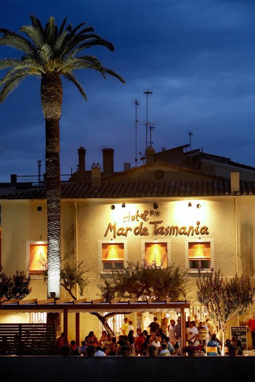 Hotel Mar De Tasmania - Auto Check-In La Bisbal d'Emporda Εξωτερικό φωτογραφία
